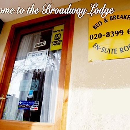 Broadway Lodge Bed And Breakfast Surbiton Esterno foto