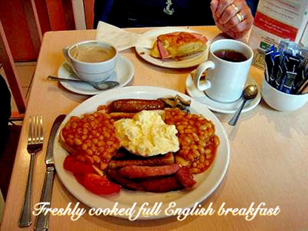 Broadway Lodge Bed And Breakfast Surbiton Esterno foto